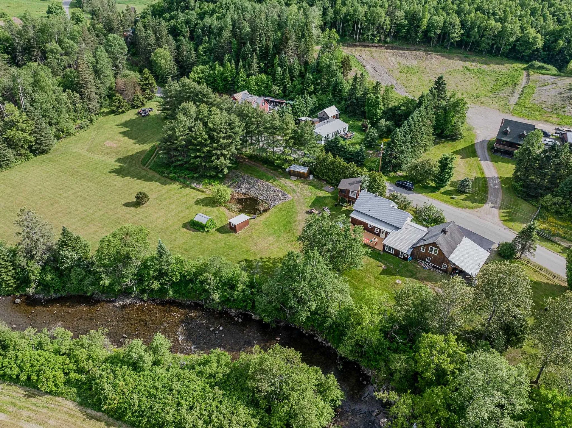 21 Bungy Road Colebrook NH 03576