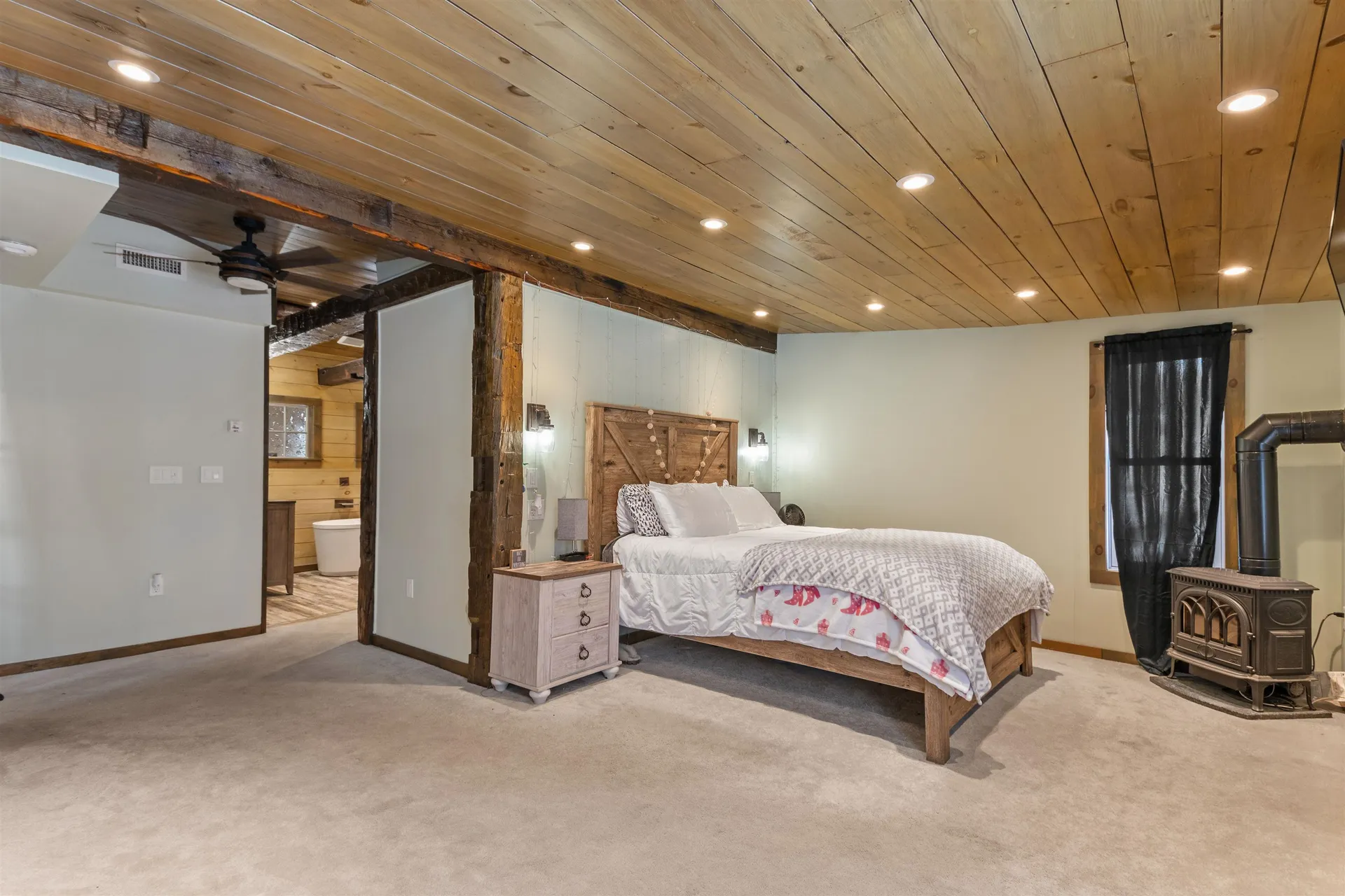 21 Bungy Road Colebrook NH 03576