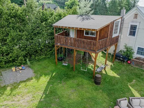 21 Bungy Road Colebrook NH 03576