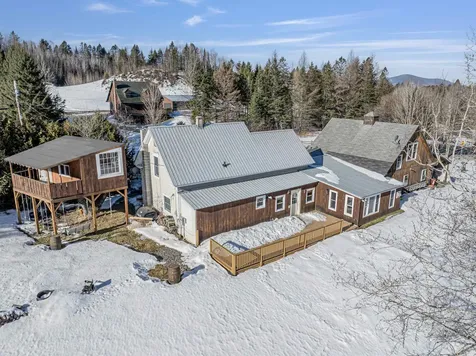 21 Bungy Road Colebrook NH 03576