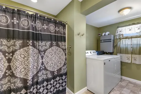 21 Bungy Road Colebrook NH 03576