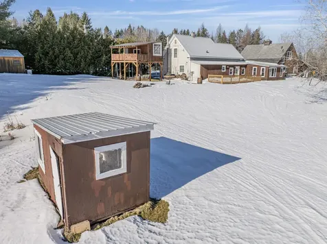 21 Bungy Road Colebrook NH 03576