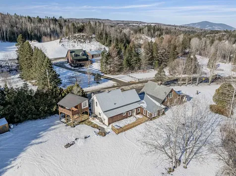 21 Bungy Road Colebrook NH 03576