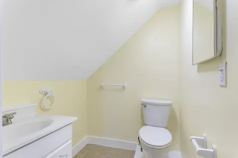 21 Bungy Road Colebrook NH 03576