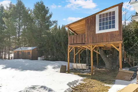 21 Bungy Road Colebrook NH 03576