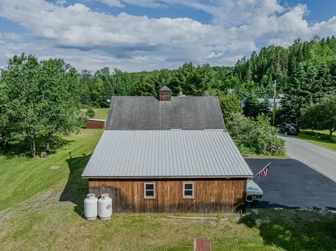 21 Bungy Road Colebrook NH 03576