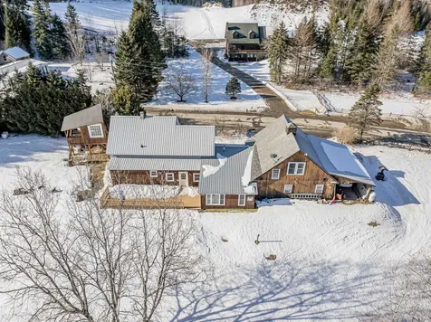 21 Bungy Road Colebrook NH 03576
