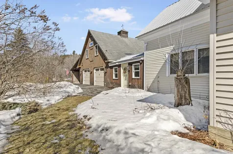 21 Bungy Road Colebrook NH 03576