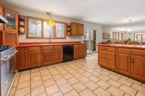 416 Hanover Center Road Hanover NH 03750