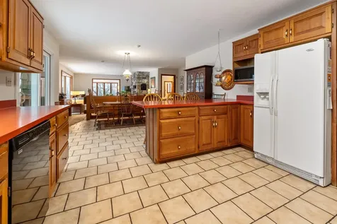 416 Hanover Center Road Hanover NH 03750