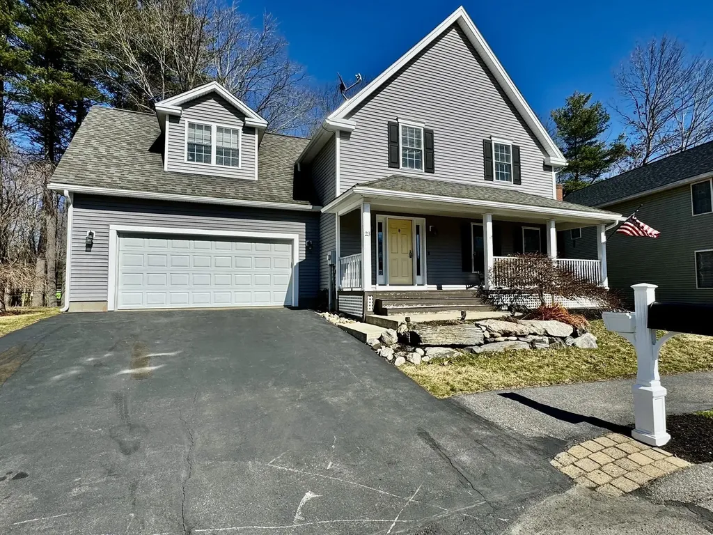 23 Kearsarge Lane Merrimack NH 03054