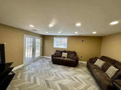 23 Kearsarge Lane Merrimack NH 03054