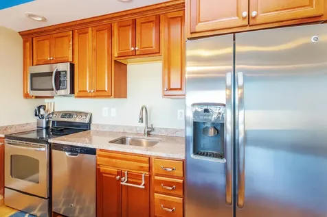 83 Ocean Boulevard Hampton NH 03842