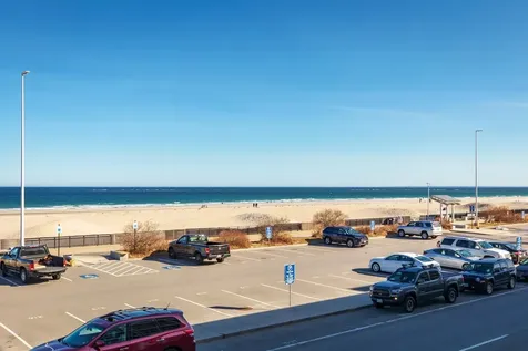 83 Ocean Boulevard Hampton NH 03842