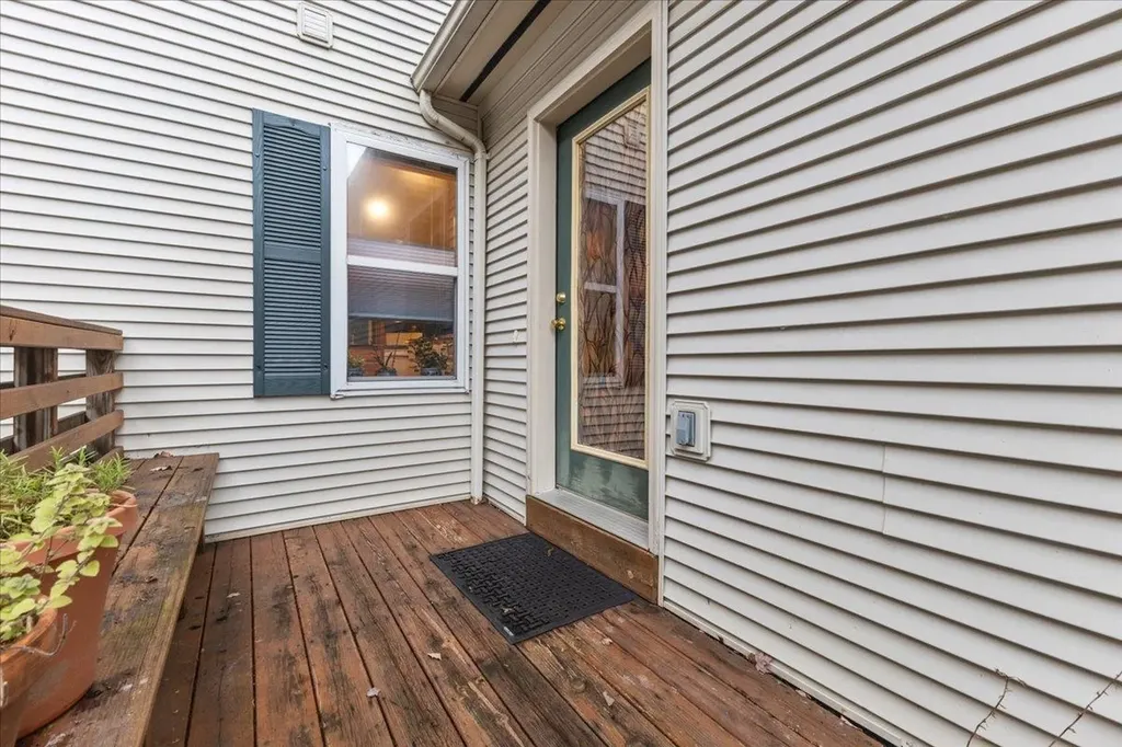 287 Juniper Drive South Burlington VT 05403