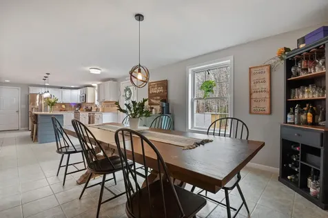 36 Bradford Circle Hillsborough NH 03244