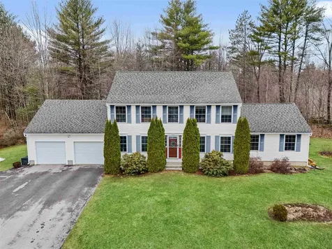 36 Bradford Circle Hillsborough NH 03244