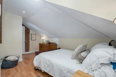 352 Miller Avenue Portsmouth NH 03801