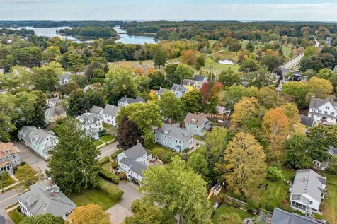 352 Miller Avenue Portsmouth NH 03801