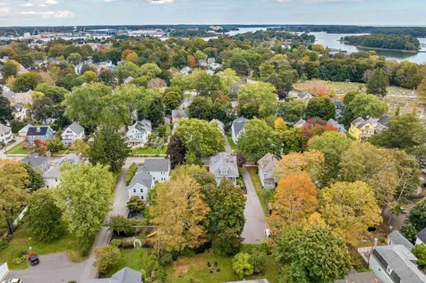 352 Miller Avenue Portsmouth NH 03801