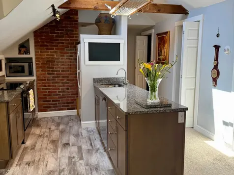 352 Miller Avenue Portsmouth NH 03801