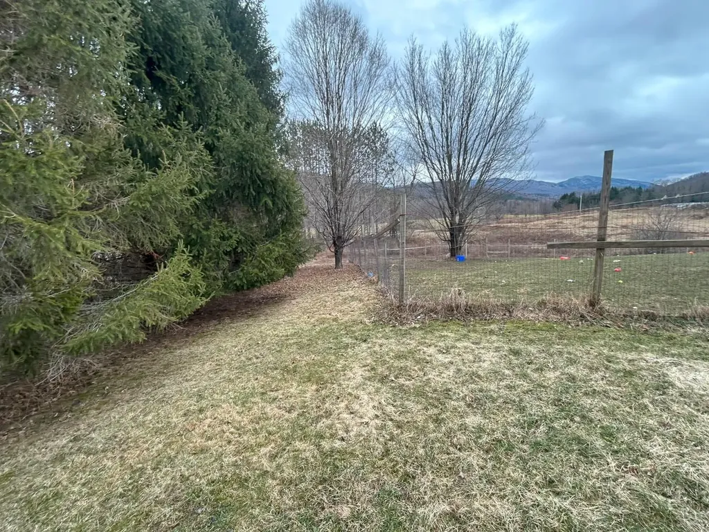 37 Meadow View Drive Huntington VT 05462