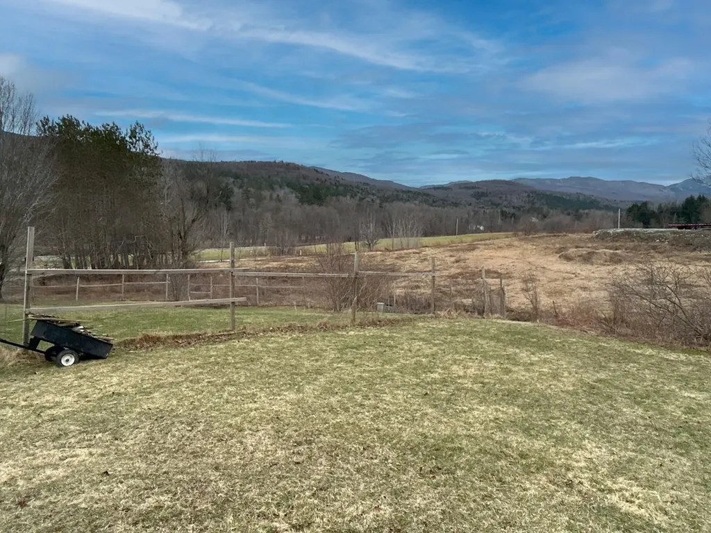 37 Meadow View Drive Huntington VT 05462