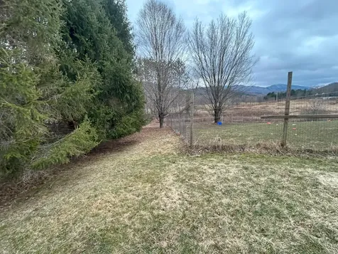 37 Meadow View Drive Huntington VT 05462