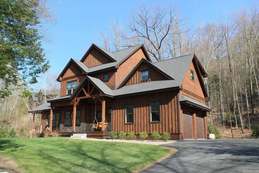 169 South Peak Road Lincoln NH 03251