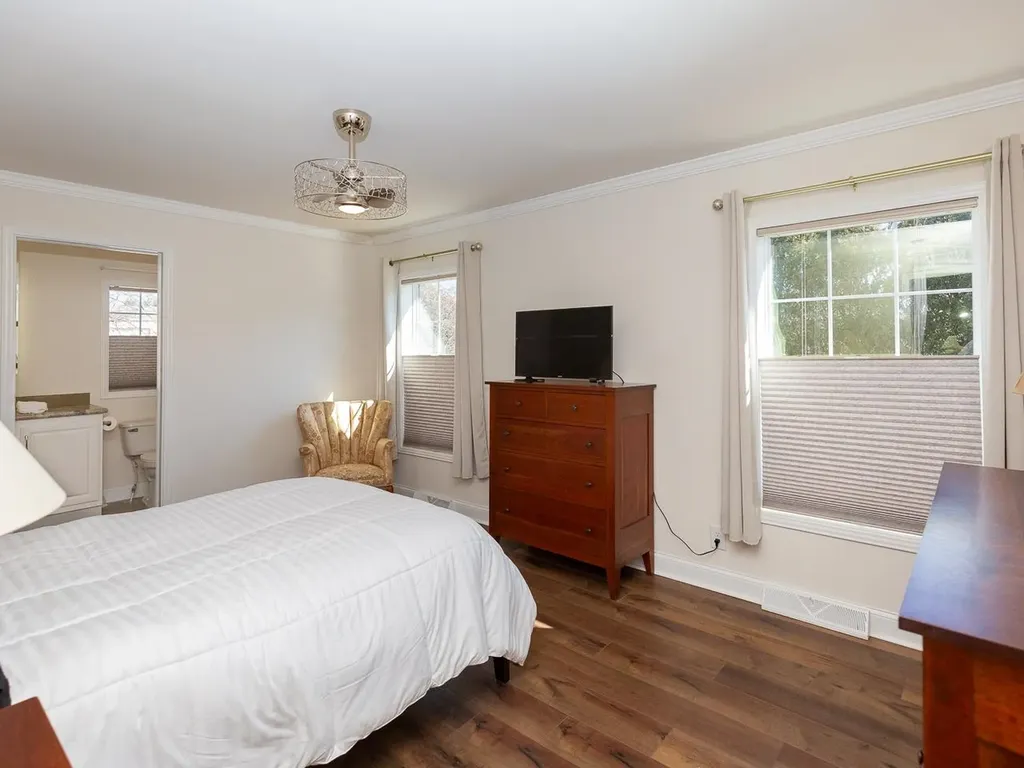 12 Sandpiper Path North Hampton NH 03862