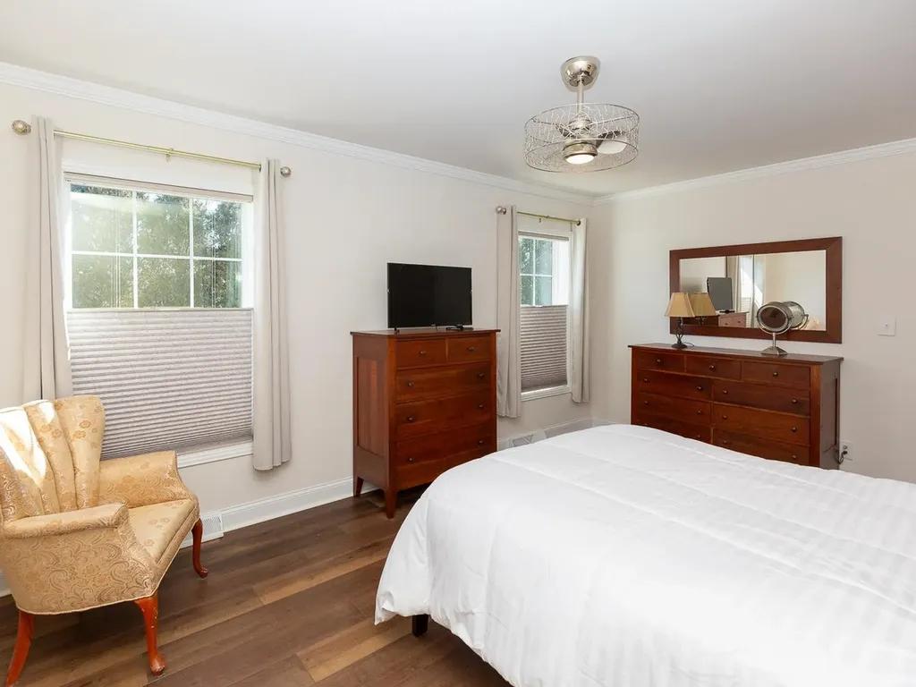 12 Sandpiper Path North Hampton NH 03862