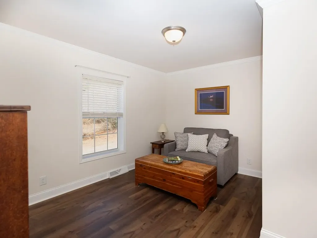 12 Sandpiper Path North Hampton NH 03862