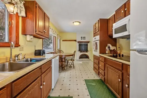 59 Hermit Road Alton NH 03810