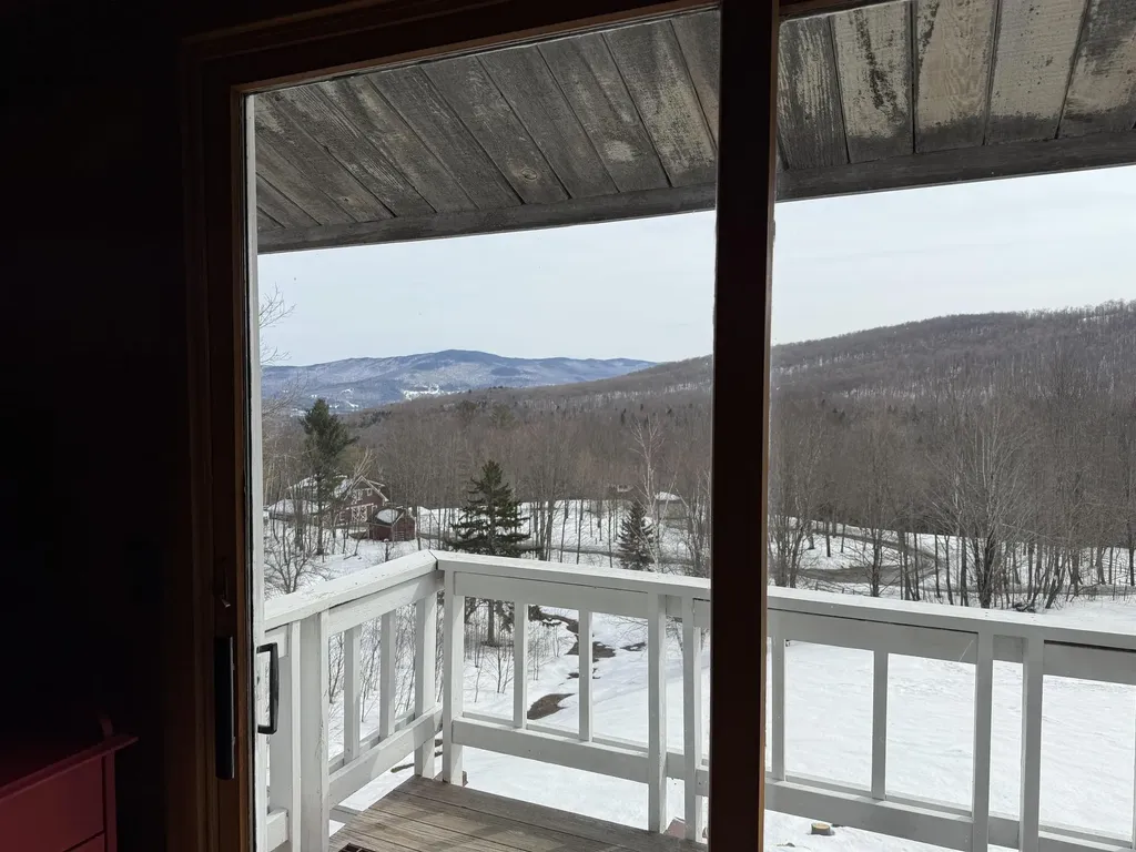 1076 Kew Vasseur Road Fayston VT 05673