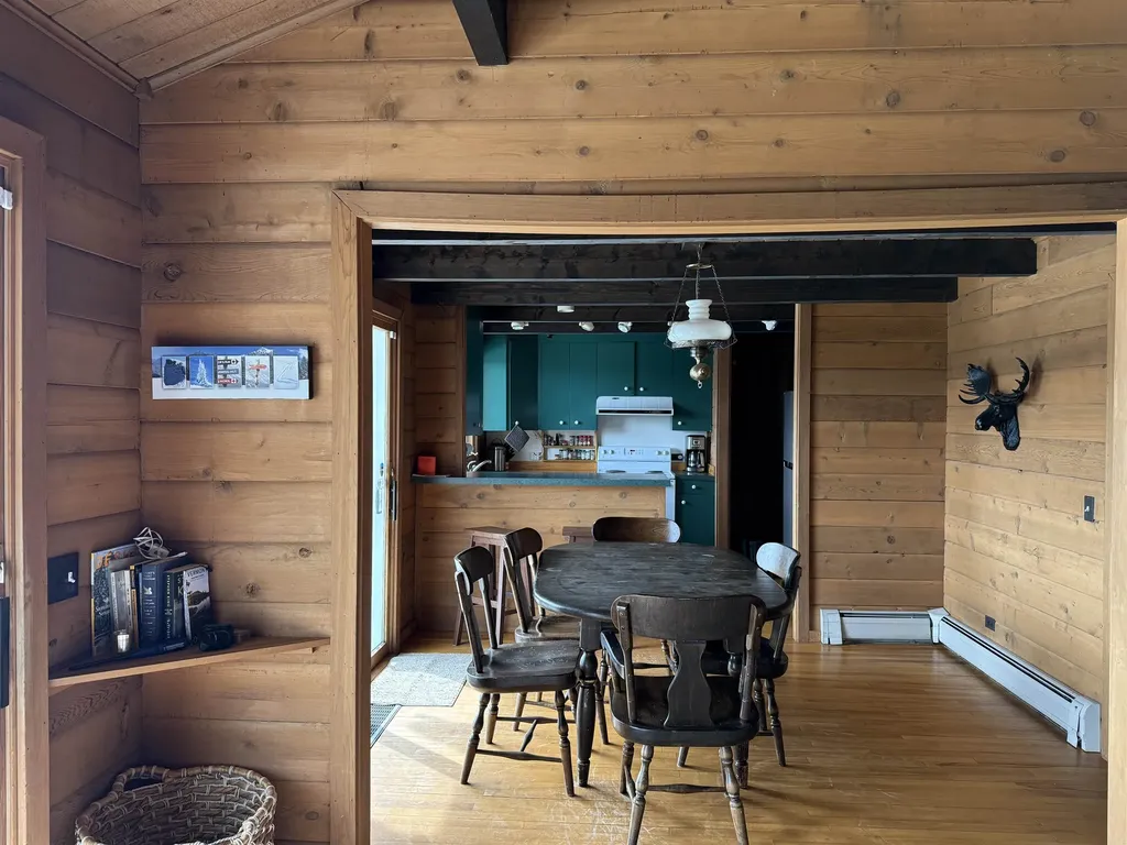 1076 Kew Vasseur Road Fayston VT 05673