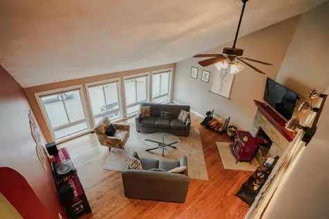 8 Hillside Road Kingston NH 03848