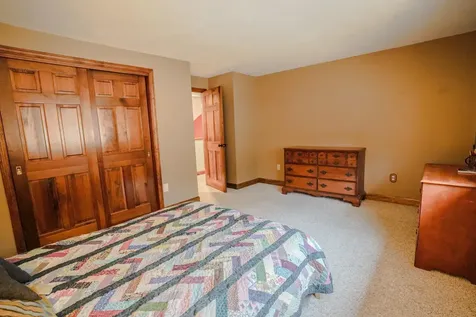 8 Hillside Road Kingston NH 03848