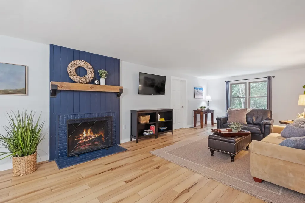 12 Stoney Brook Road Bow NH 03304