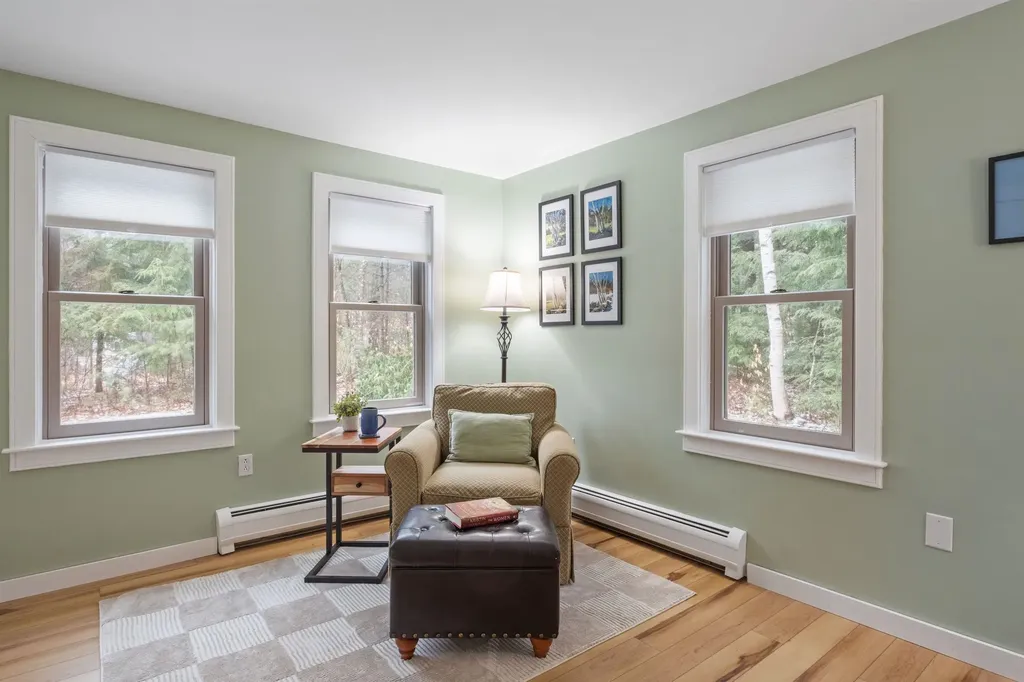 12 Stoney Brook Road Bow NH 03304