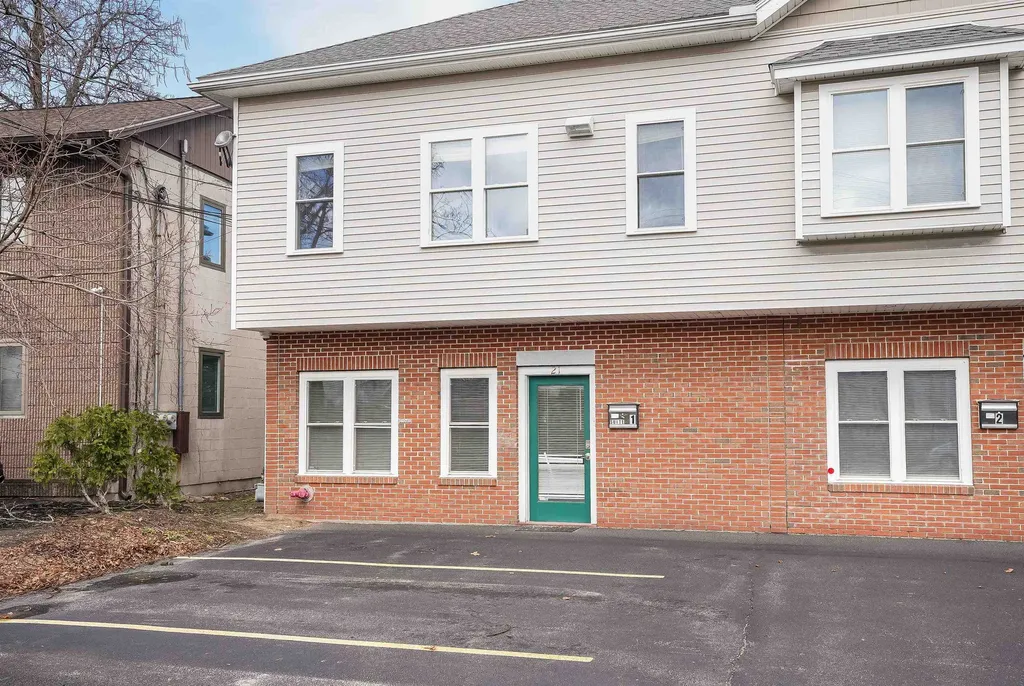 21 East Pearl Street Nashua NH 03060