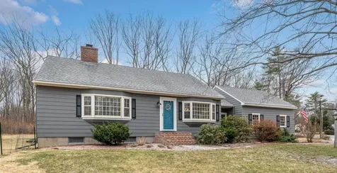 25 Ridgewood Drive Bow NH 03304