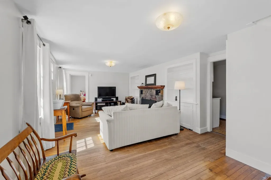 24 Ramsdell Lane Barrington NH 03825