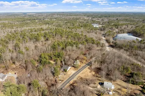 24 Ramsdell Lane Barrington NH 03825