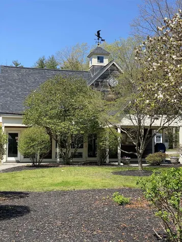 105 Robinhood Drive Exeter NH 03833