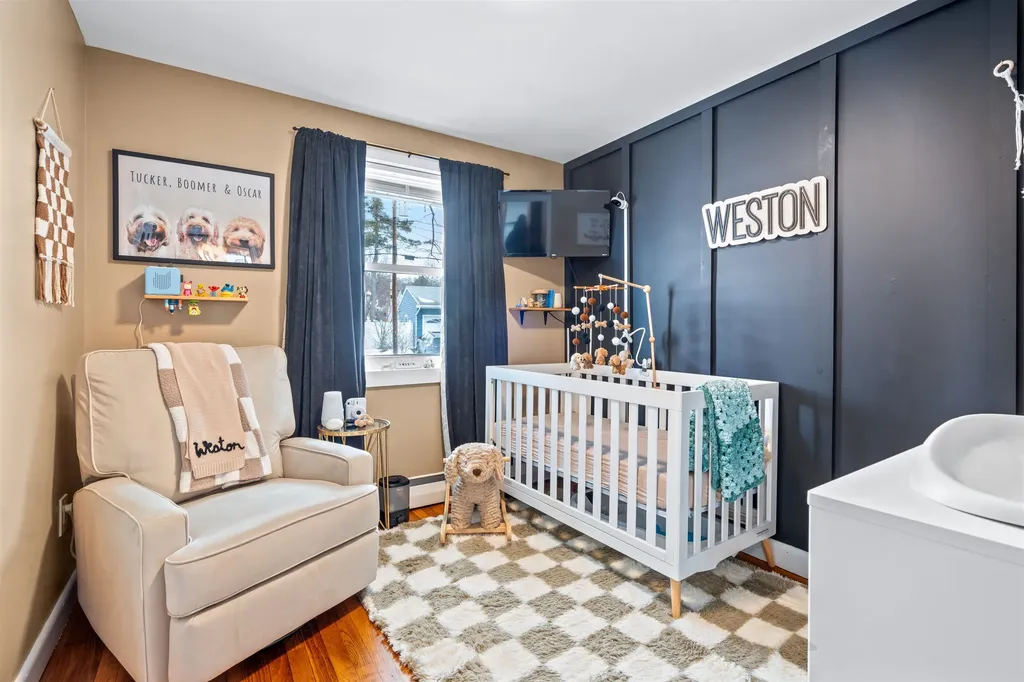 39 Kings Court Manchester NH 03103