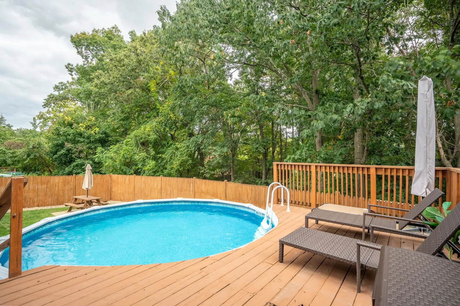 39 Kings Court Manchester NH 03103