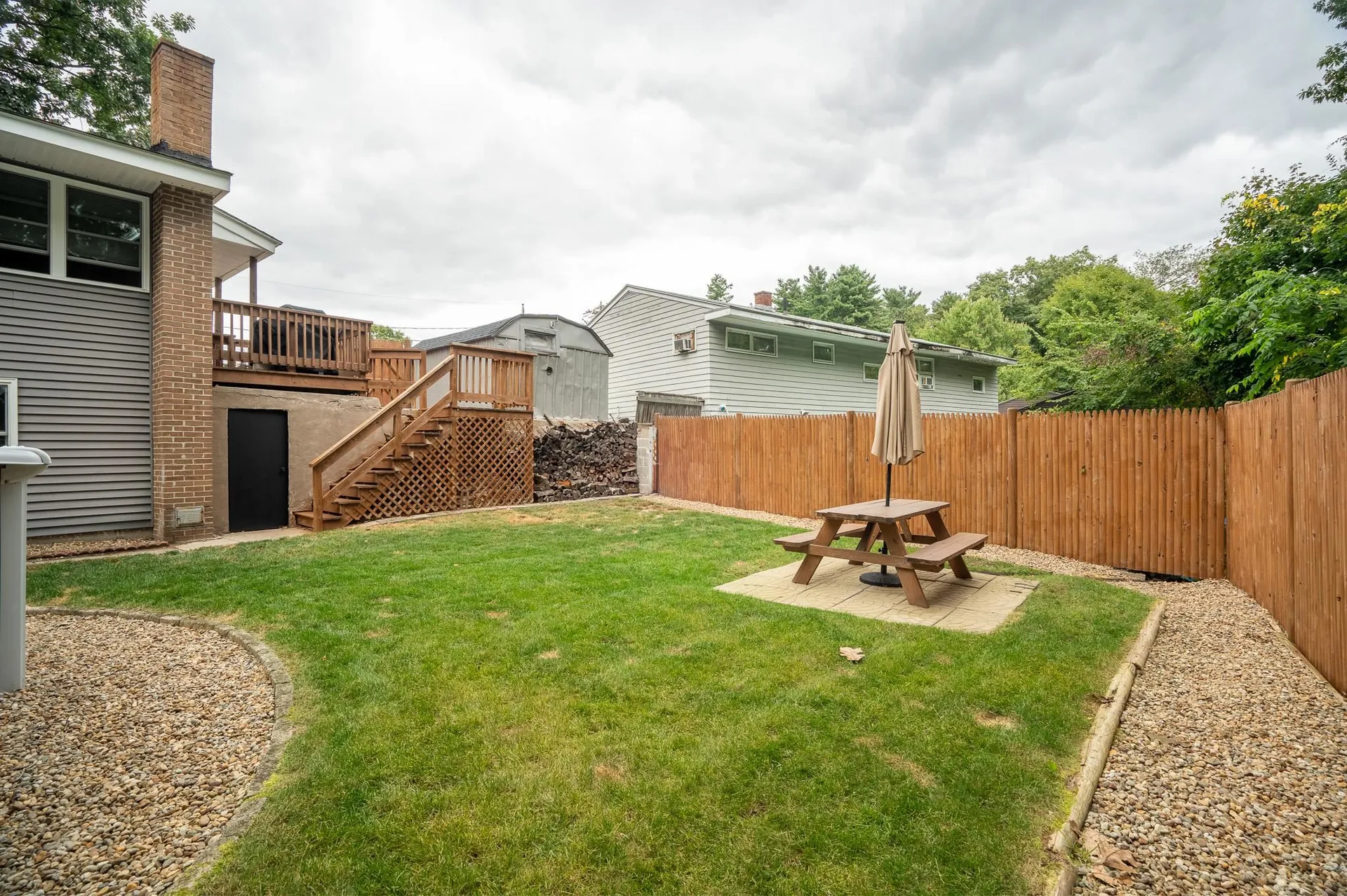 39 Kings Court Manchester NH 03103