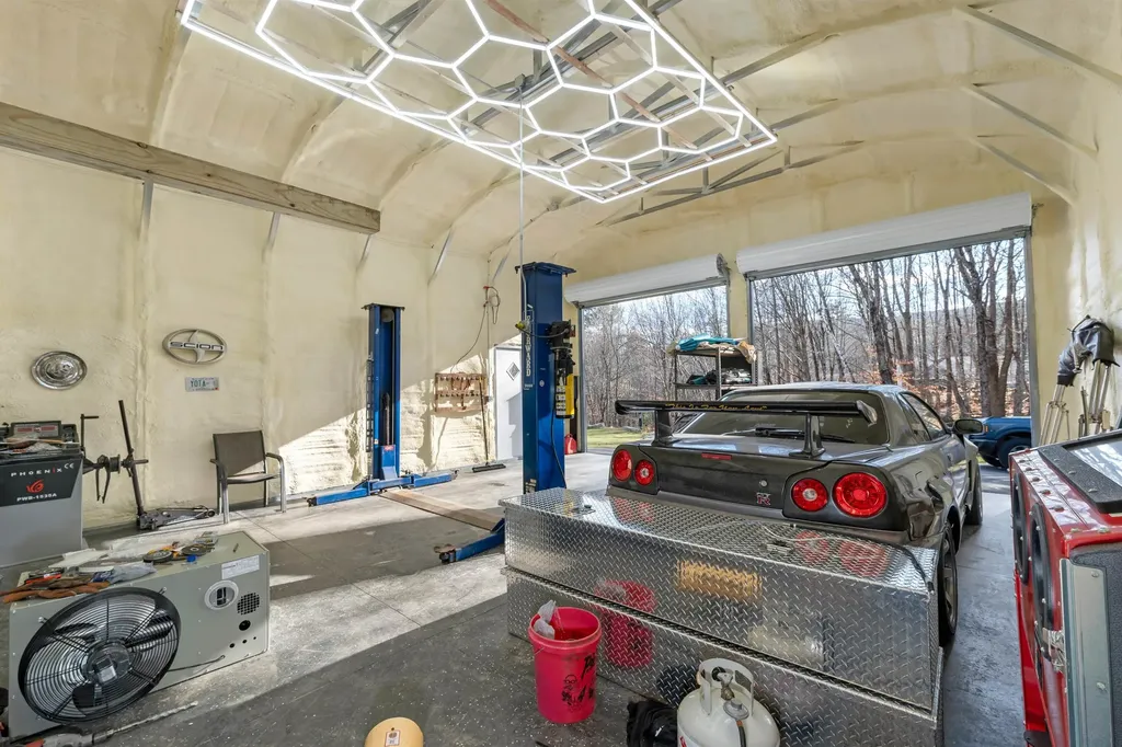 74 Jesus Valley Road Alton NH 03810