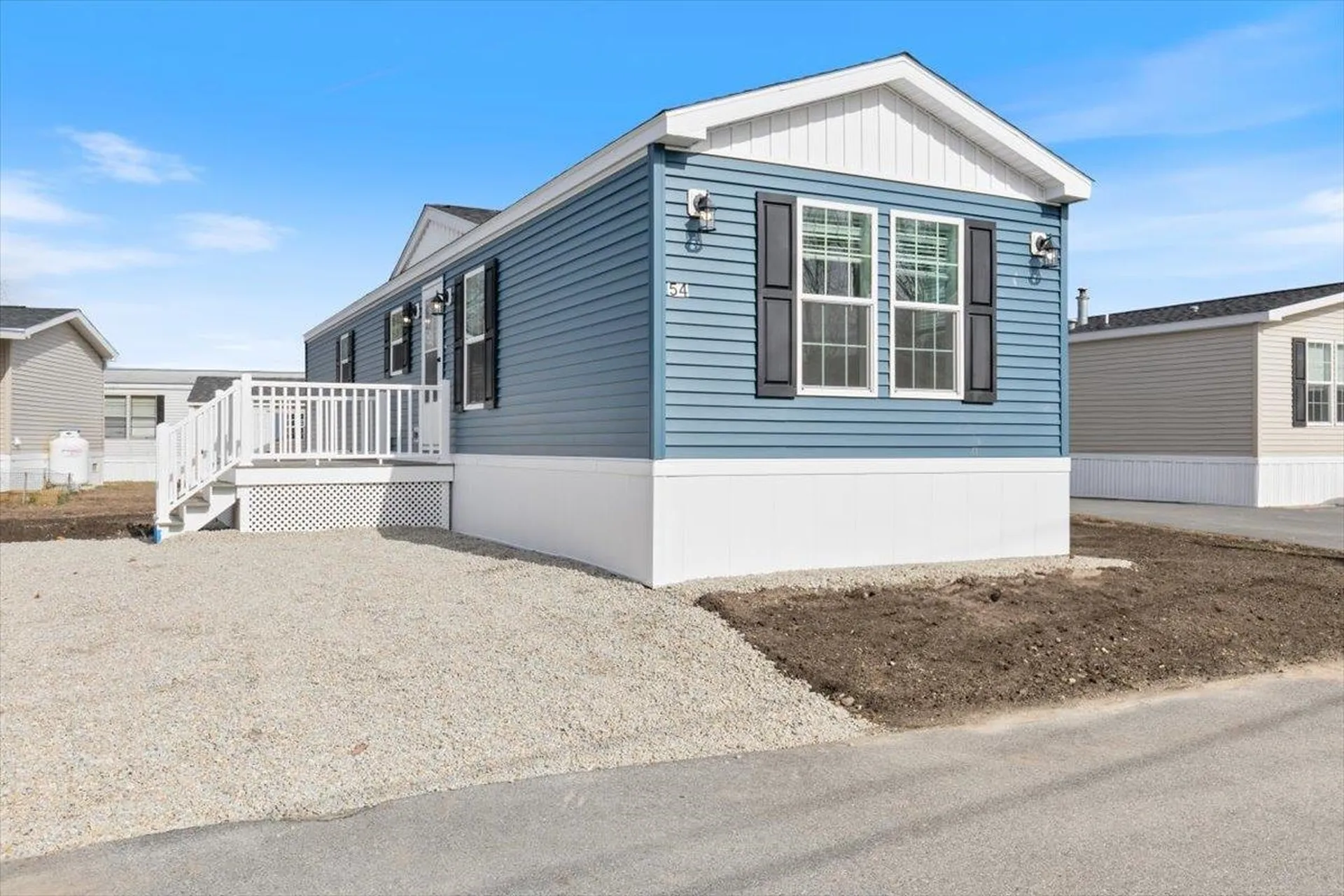 54 Hagop Road Salem NH 03079