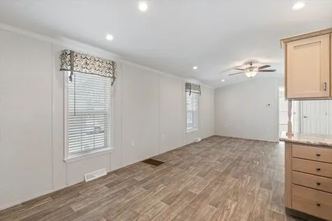 54 Hagop Road Salem NH 03079